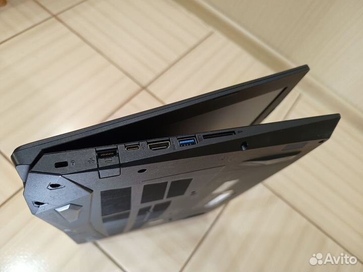 Игровой ноутбук Acer Nitro AN515-51-584H