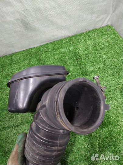 Патрубок воздушного фильтра KIA Sportage 3 (SL) 2