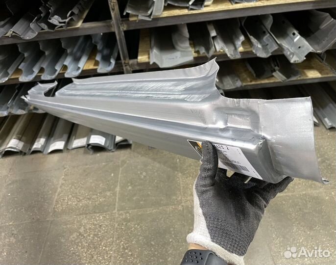 Порог правый Ford Mondeo 3 2000-2007 (Potrykus)