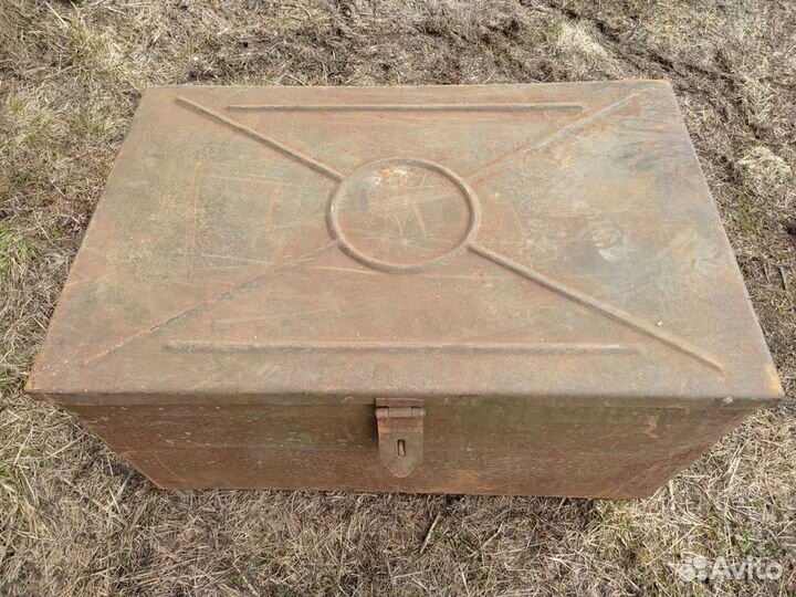 Ящик металлический