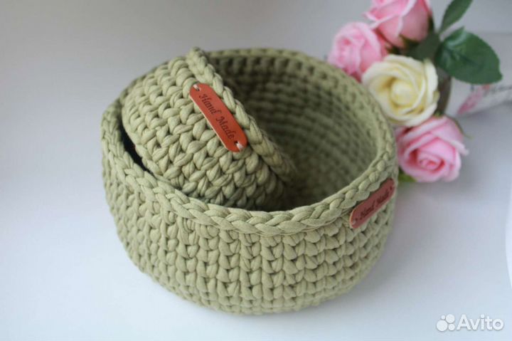 Корзинка вязаная органайзер