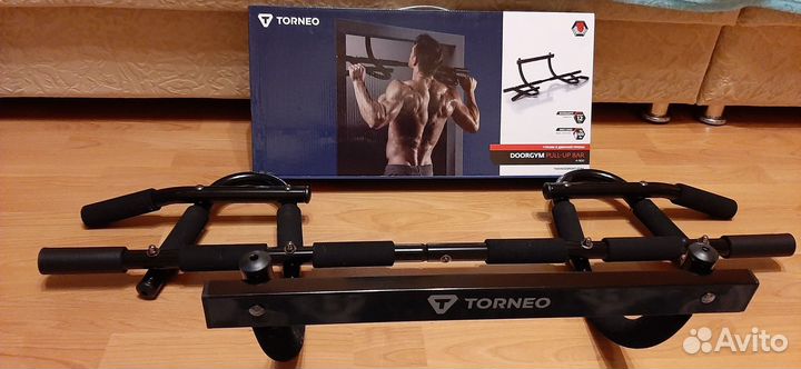 Турник в дверной проём 