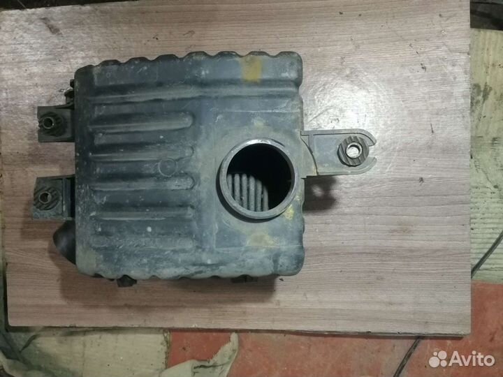 Корпус воздушного фильтра Zaz Chance Lanos