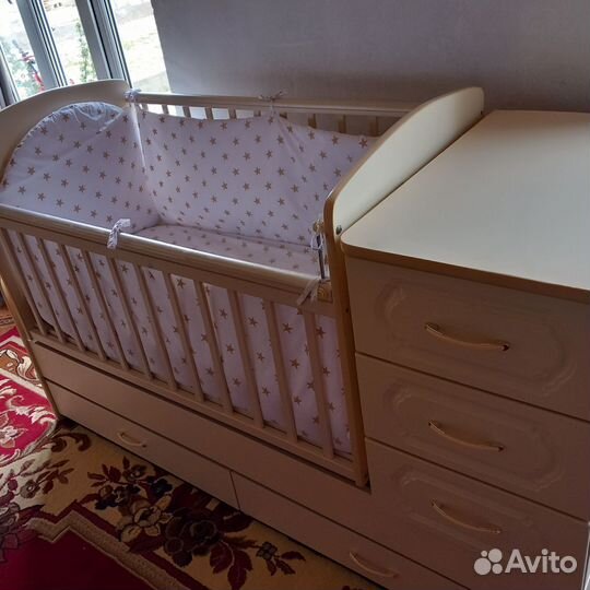 Кроватка качалка