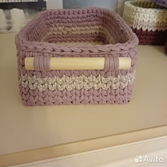 Корзина вязаная