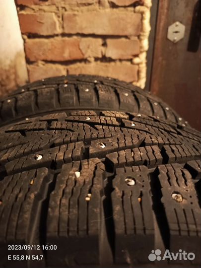 Nokian Tyres Hakkapeliitta 7 235/65 R17 107