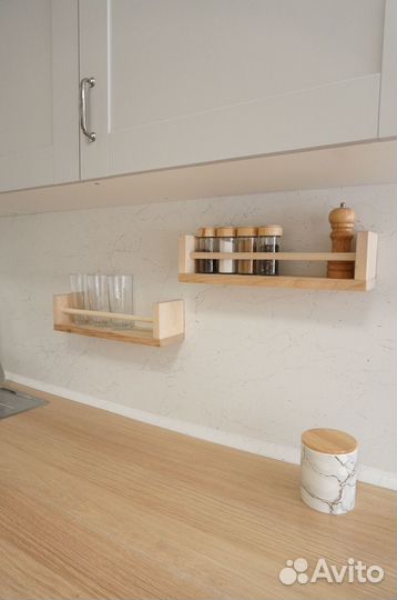 Полка настенная в стиле IKEA