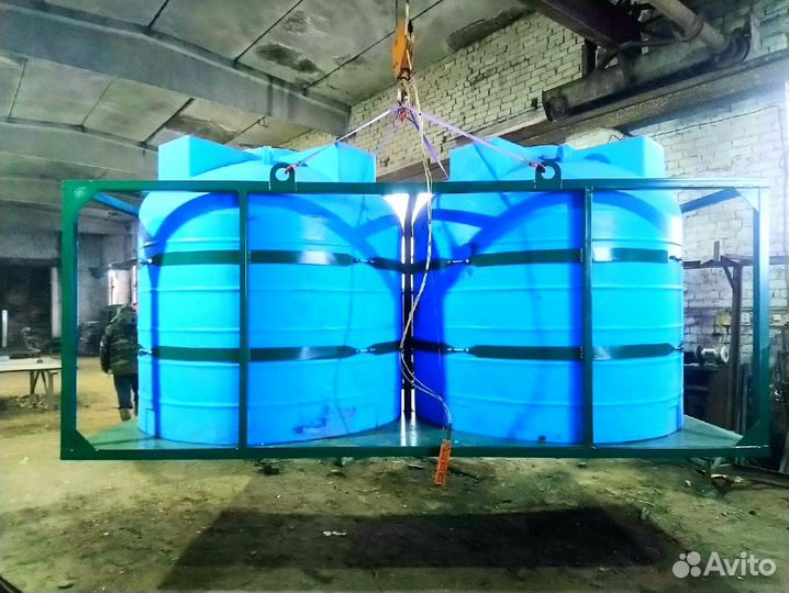 Емкость пластиковая в каркасе