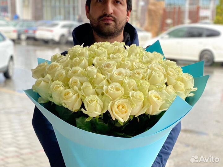 Белые розы Цветы букеты доставка 15 25 45 51 101