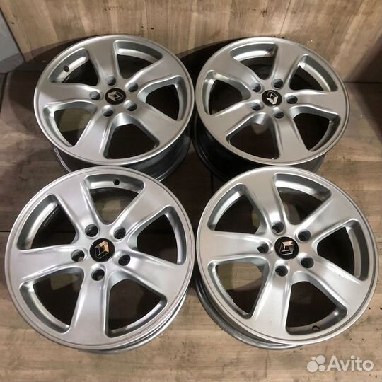 Литые диски Duster