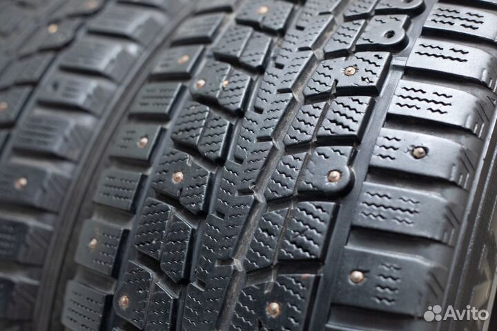 Dunlop SP Winter Ice 01 225/55 R18 98T