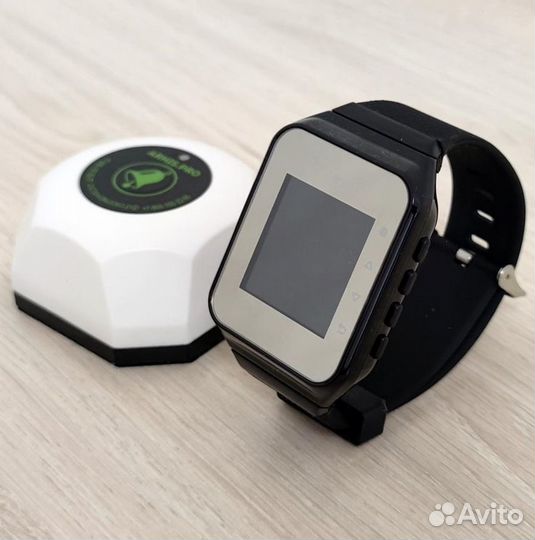 Кнопка вызова персонала и часы пейджер официанта