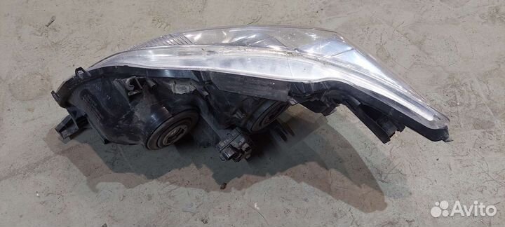 Фара toyota corolla 10-13 RH с электрокорректором