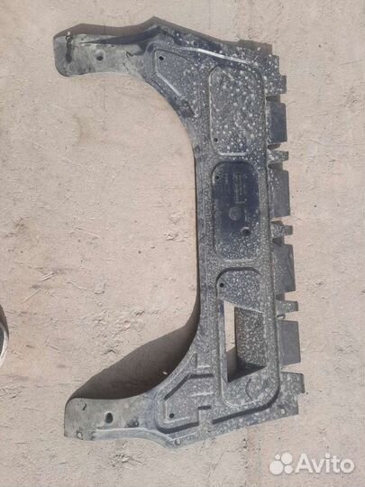 Кожух Skoda rapid