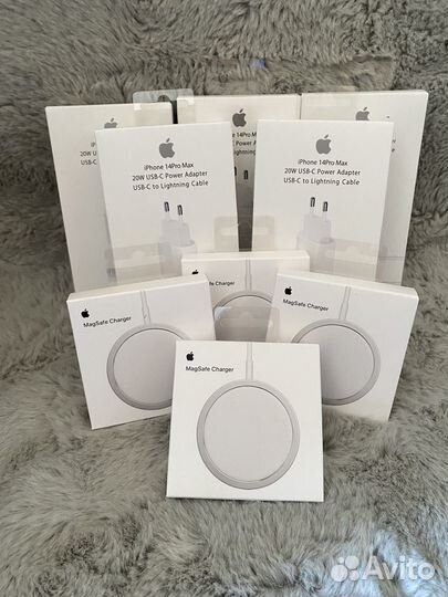 Зарядка на iPhone 20w новая / блок + кабель