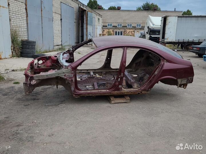 Крыша Nissan Primera P12 02-08г