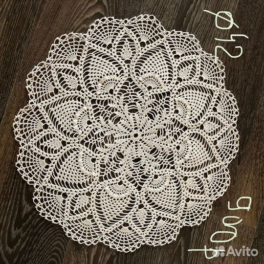 Салфетки вязанные крючком ручной работы