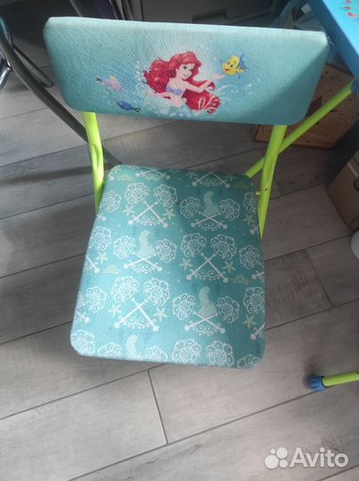 Детский столик и стульчик