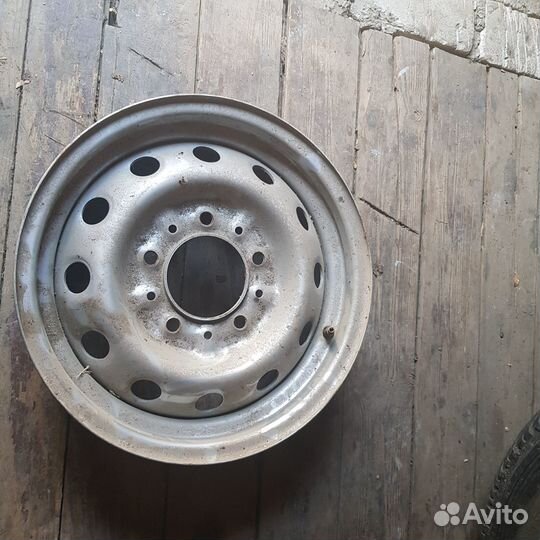 Диски на Ниву R15