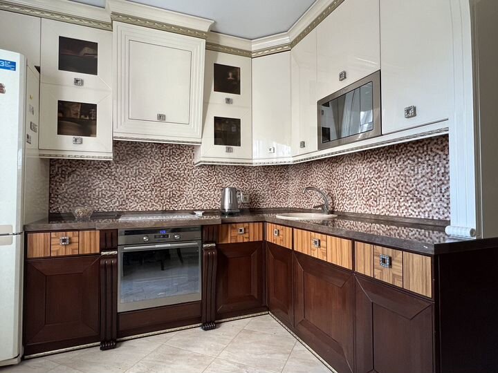 2-к. квартира, 64,2 м², 2/17 эт.