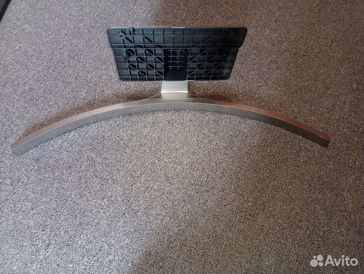 Подставка LG 43UK6510 с болтиками
