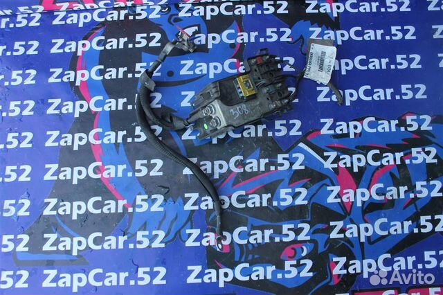 Блок предохранителей Пежо 308