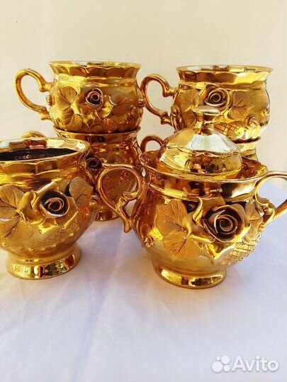 Набор. Чайный чашек(5шт) и сахарница