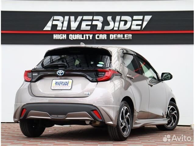 Toyota Yaris 1.5 CVT, 2021, 40 000 км