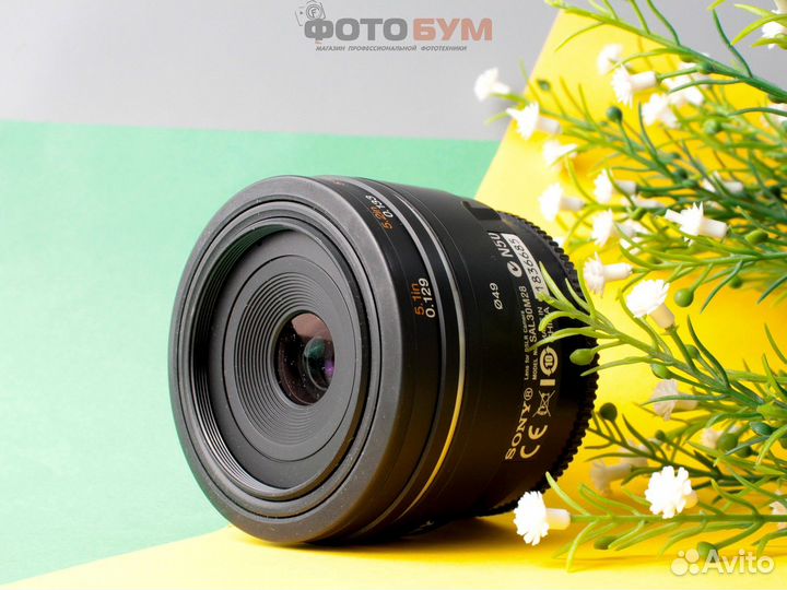 Объектив Sony 30mm f2.8 SAM