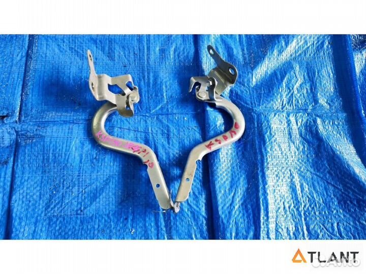 Петля капота toyota vitz