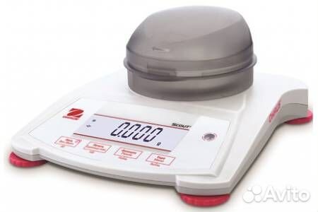 Лабораторные электронные весы с гирей