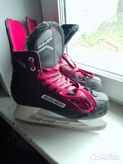 Хоккейные коньки bauer NS