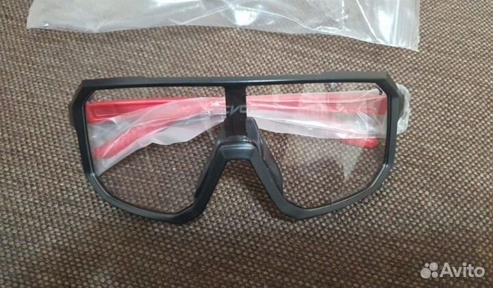 Велосипедные фотохромные очки с автозатемнением