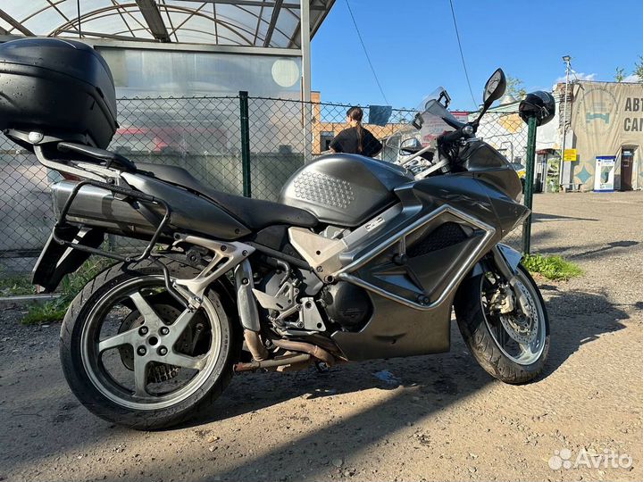 Honda VFR800
