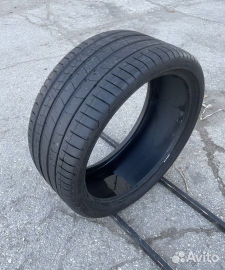 Pirelli P Zero 275/30 R20