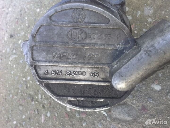 Вакуумный насос Мерседес 210 202 203 220