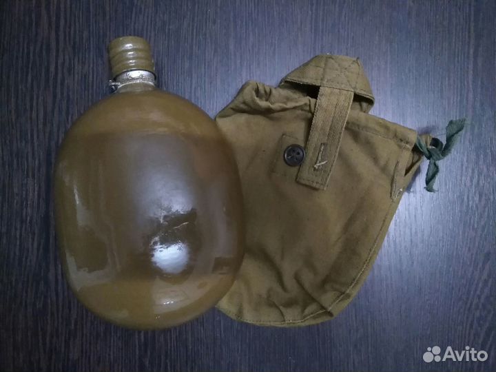 Фляга армейская с чехлом