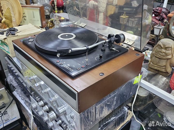 Проигрыватель винила радиотехника 001