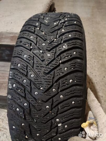 Nokian Tyres Hakkapeliitta 8 195/65 R15