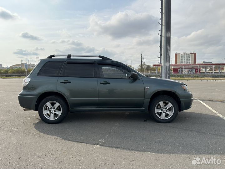 Mitsubishi Outlander 2.0 МТ, 2005, 165 000 км