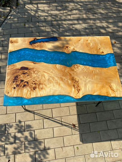 Журнальный столик эпоксидная смола и слэб