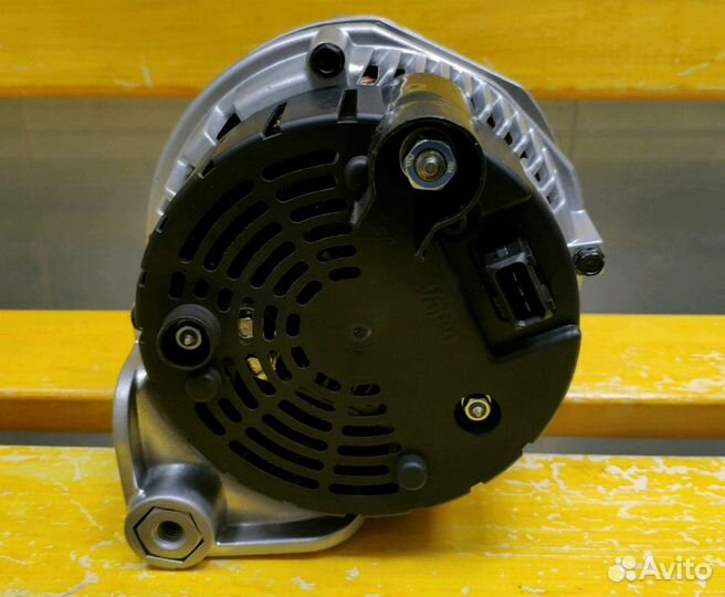 Генератор BMW 5 серии Valeo 150A