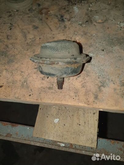 Отбойник передней подвески Toyota Land Cr Prado 15