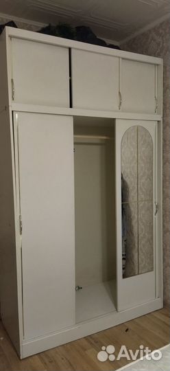 Шкаф для одежды бу