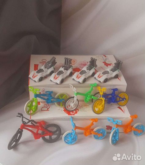 Киндеры из прошлого, машинки транспорт, 90-х