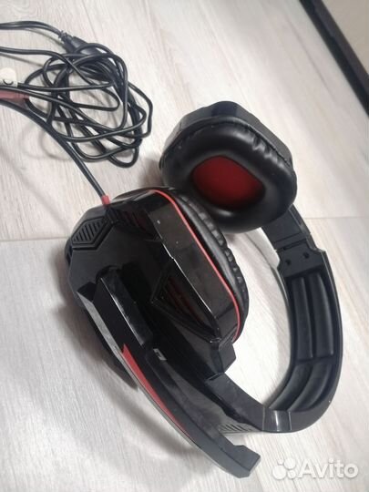 Игровые наушники с микрофоном