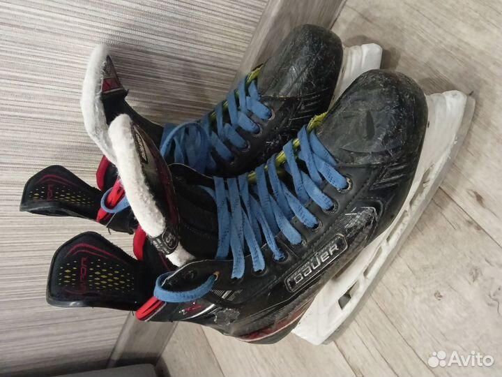 Хоккейные коньки bauer vapor 2x