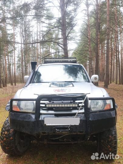 Mitsubishi Montero 3.5 AT, 2001, 172 000 км