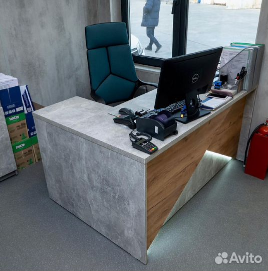 Столы в стиле лофт