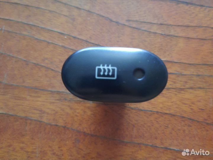 Кнопка обогрева стекла Daewoo Nexia 864W01571 N100